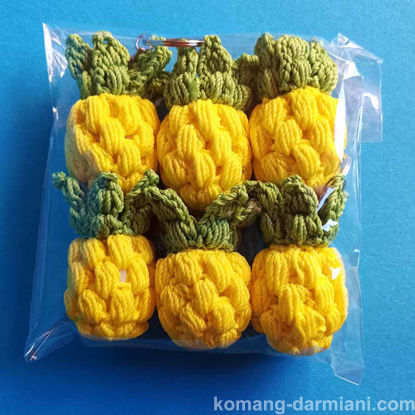 Gambar Handmade Crochet Amigurumi Pineapple - Yellow and Green